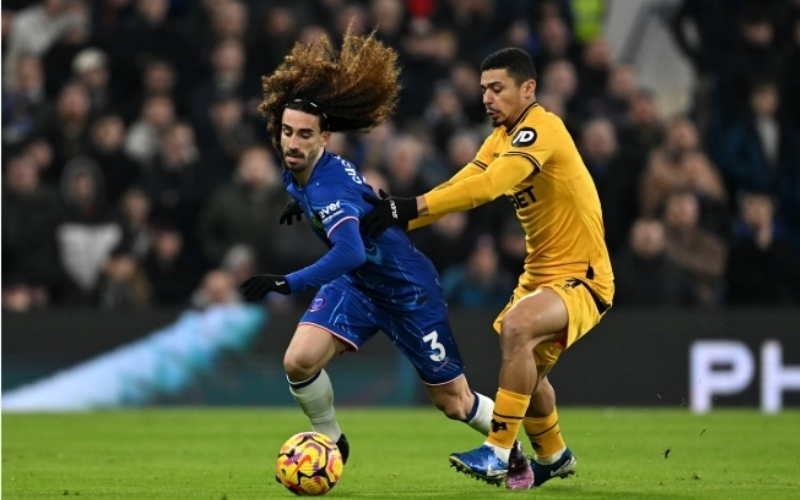 Chelsea vượt qua Wolves trong trận cầu giằng co